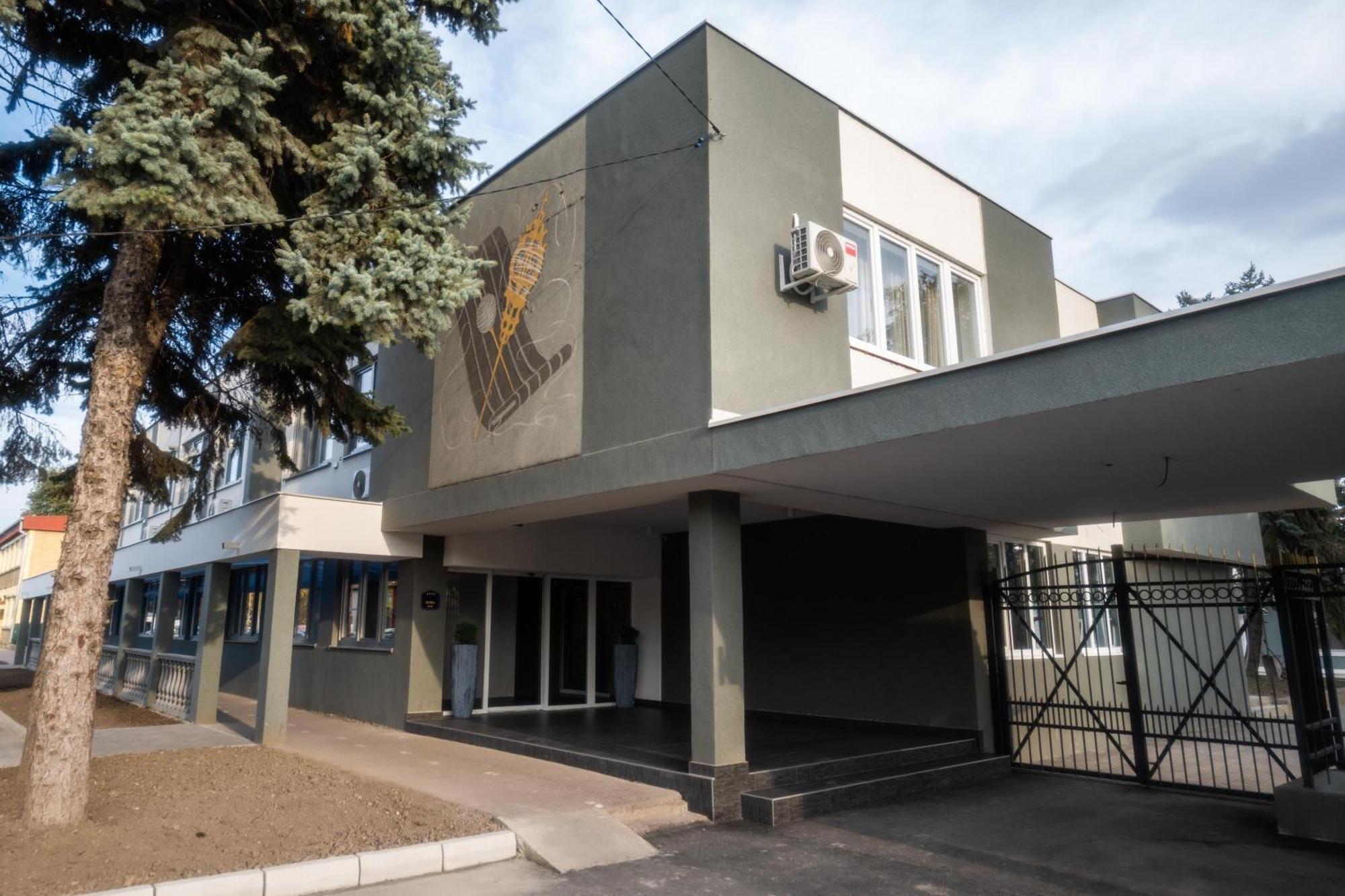 Hotel Mio City Kula Dış mekan fotoğraf