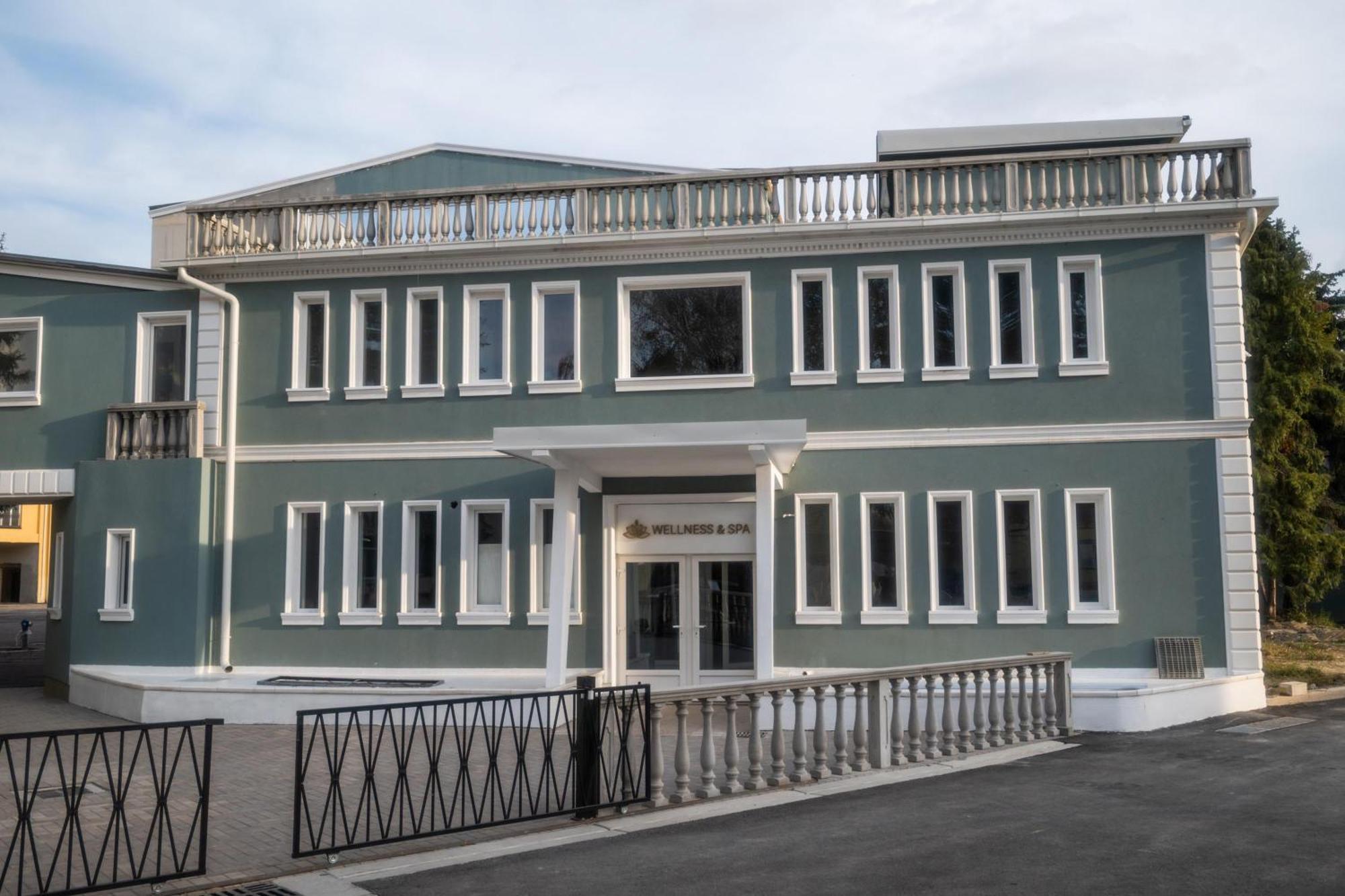 Hotel Mio City Kula Dış mekan fotoğraf