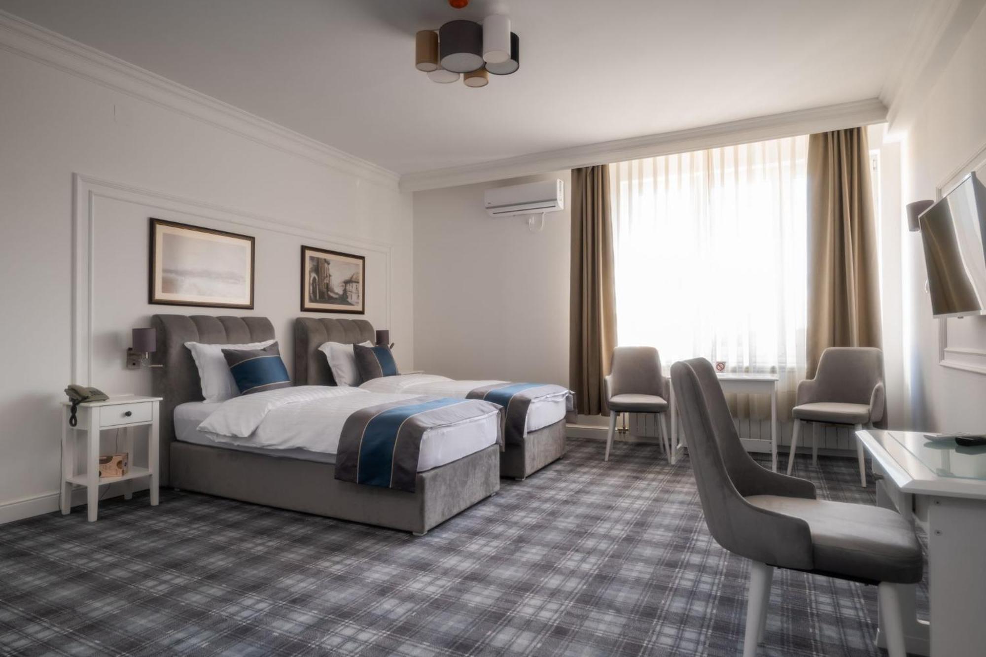 Hotel Mio City Kula Dış mekan fotoğraf
