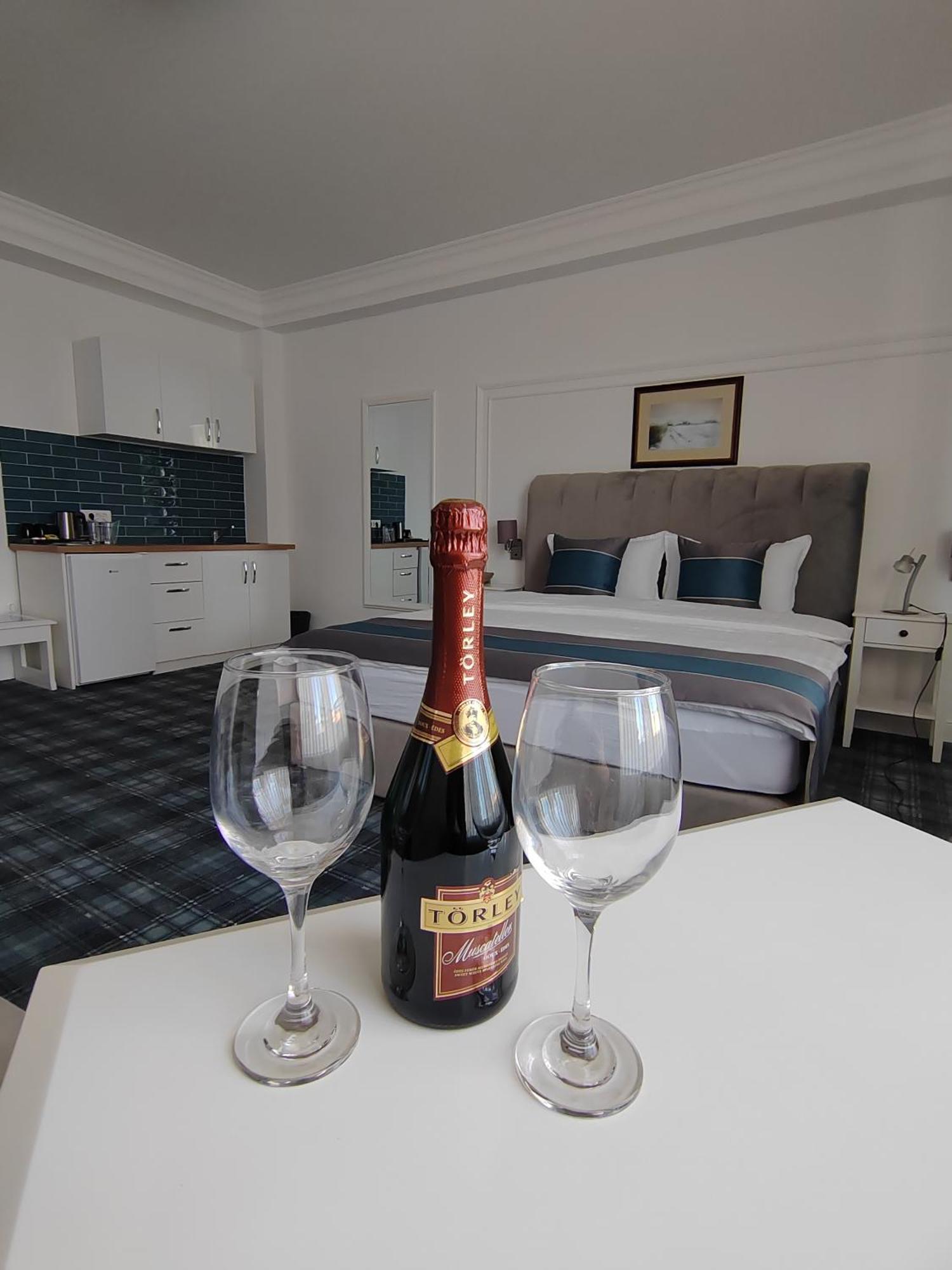 Hotel Mio City Kula Dış mekan fotoğraf