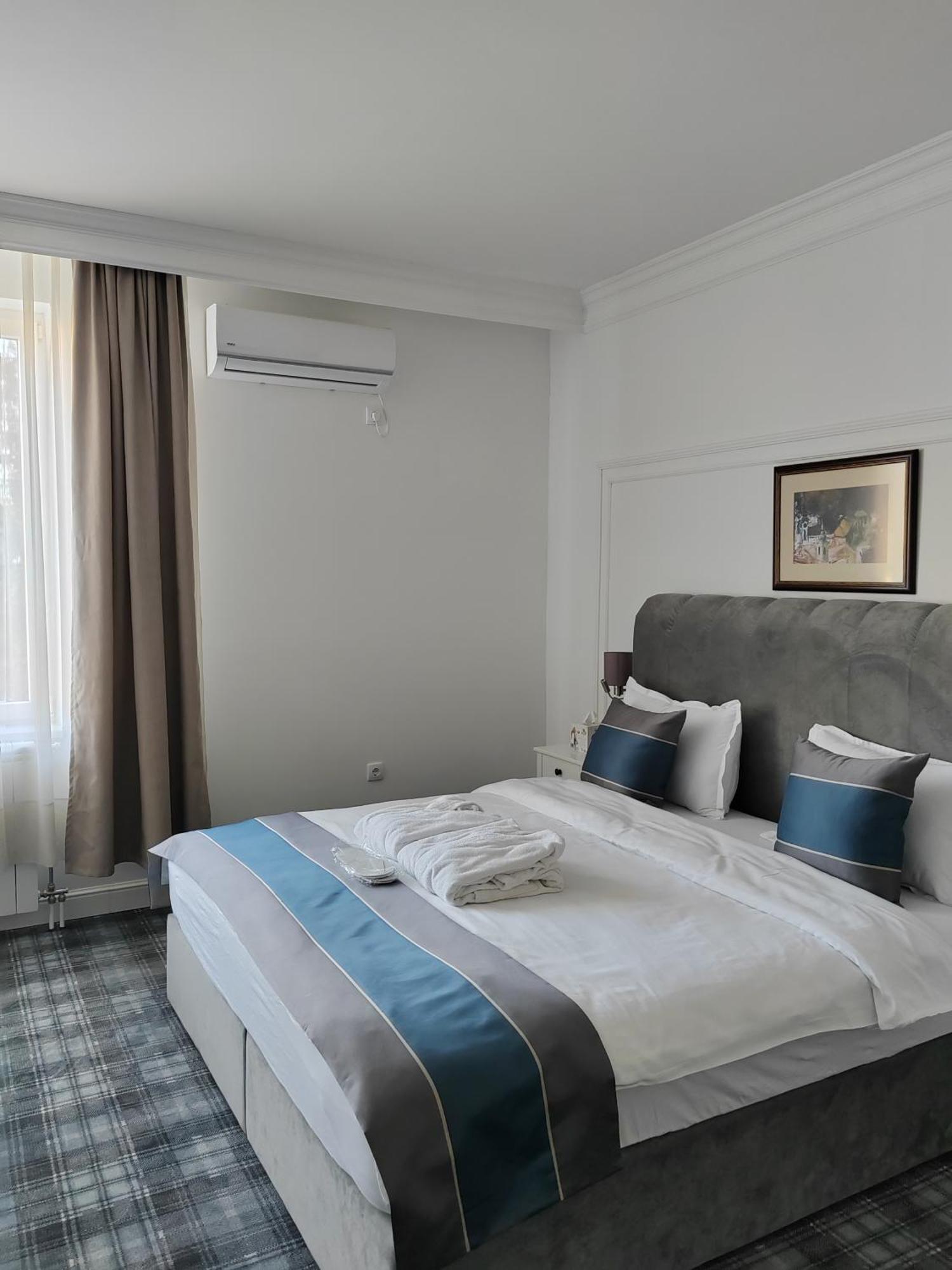 Hotel Mio City Kula Dış mekan fotoğraf